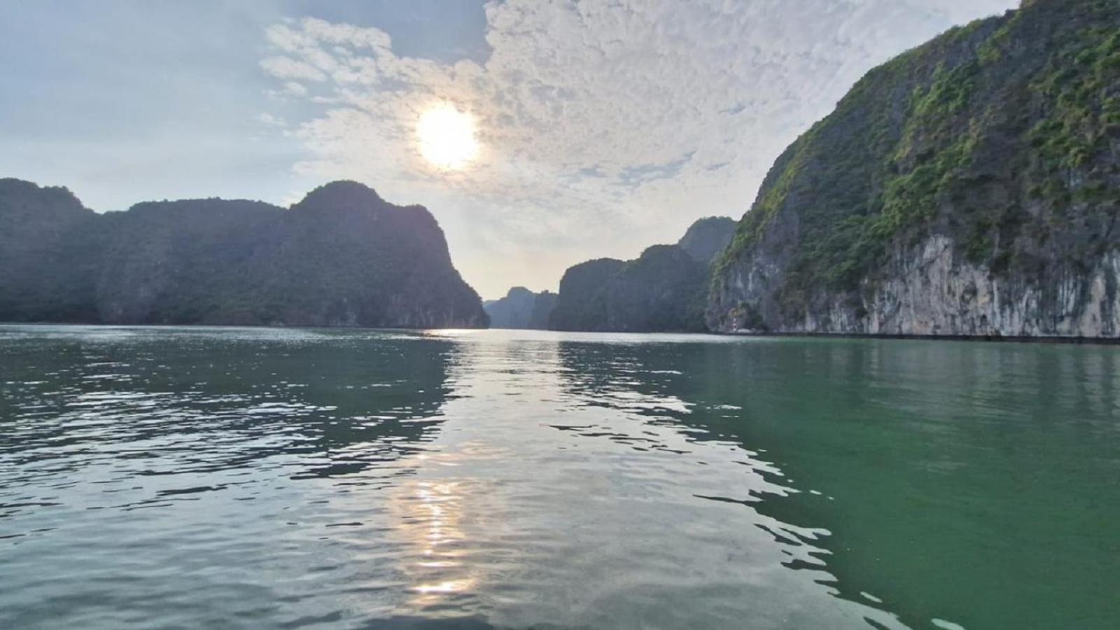 Gia Cat Long Boutique Cat Ba Hotel Chan Chau ภายนอก รูปภาพ