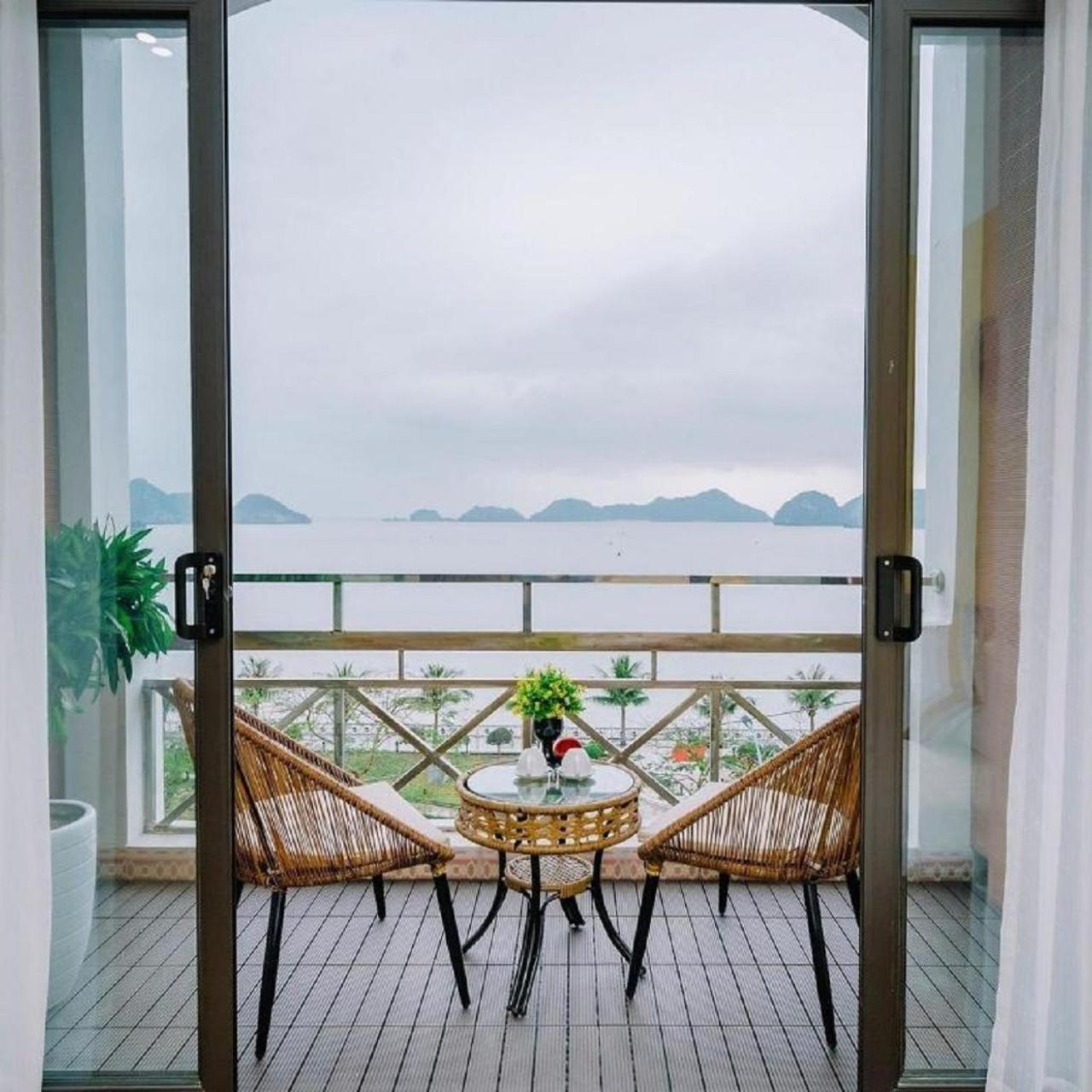 Gia Cat Long Boutique Cat Ba Hotel Chan Chau ภายนอก รูปภาพ